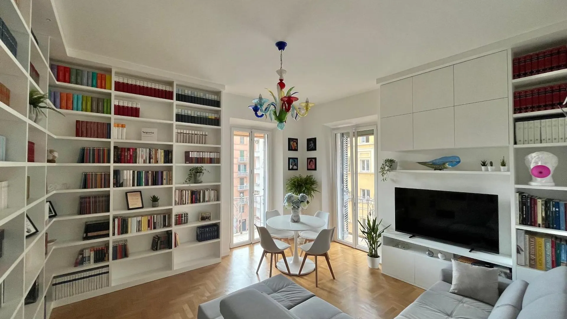 Sunrise House - San Giovanni Rome 0*,  Italy
